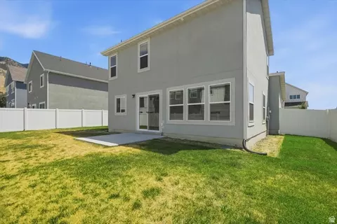 Exterior - 211 E 520 N, Providence, UT 84332 photo 4 of 5