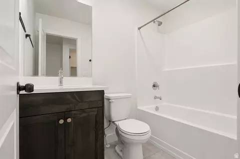 Bath - 211 E 520 N, Providence, UT 84332 photo 4 of 4