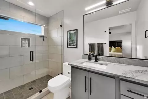 Bath - 1327 W 500 N, Mapleton, UT 84664 photo 4 of 8