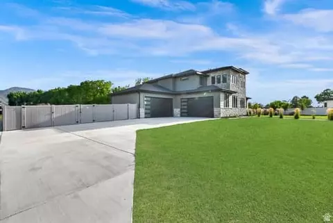 Exterior - 1327 W 500 N, Mapleton, UT 84664 photo 5 of 13