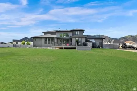 Exterior - 1327 W 500 N, Mapleton, UT 84664 photo 11 of 13