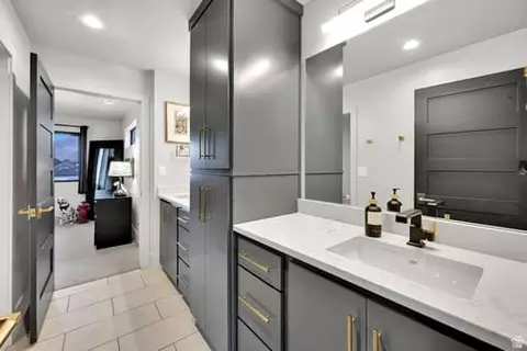 Bath - 1327 W 500 N, Mapleton, UT 84664 photo 6 of 8