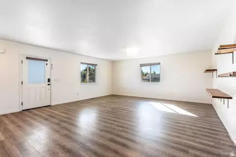 Living - 1582 S Uinta View Cir, Kamas, UT 84036 photo 1 of 5