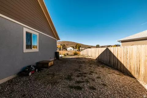 Exterior - 1582 S Uinta View Cir, Kamas, UT 84036 photo 7 of 9