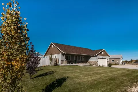 Exterior - 1582 S Uinta View Cir, Kamas, UT 84036 photo 2 of 9