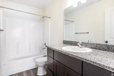 Bath - 1582 S Uinta View Cir, Kamas, UT 84036 photo 2 of 2