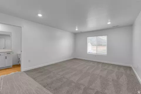 Living - 683 N 1920 E #1248, Salem, UT 84653 photo 4 of 6