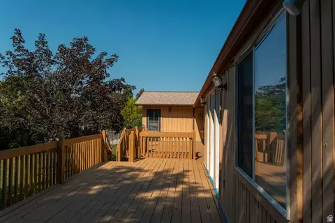 Exterior - 1062 E 1010 N, Orem, UT 84097 photo 7 of 10