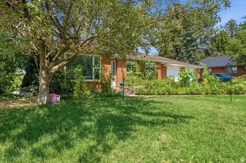 Exterior - 701 E 500 S, Bountiful, UT 84010 photo 1 of 7