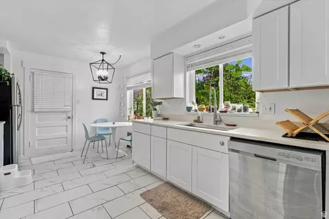 Kitchen - 701 E 500 S, Bountiful, UT 84010 photo 4 of 4
