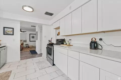 Kitchen - 701 E 500 S, Bountiful, UT 84010 photo 1 of 4