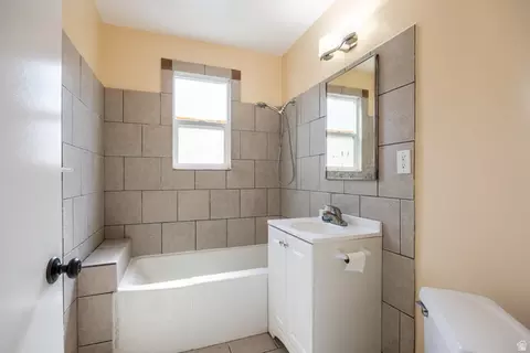 Bath - 734 E 23rd St, Ogden, UT 84401 photo 2 of 4