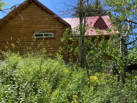 Exterior - 0, Hyrum, UT 84319 photo 3 of 9