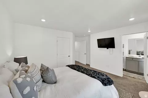 Bedroom - 3995 N Wildcat Ln, Eagle Mountain, UT 84005 photo 3 of 3