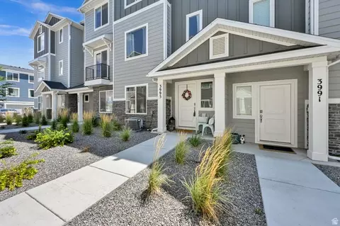 Exterior - 3995 N Wildcat Ln, Eagle Mountain, UT 84005 photo 2 of 11