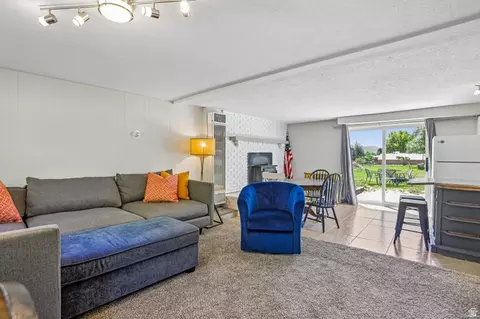 Living - 50 E 250 N, Midway, UT 84049 photo 3 of 4