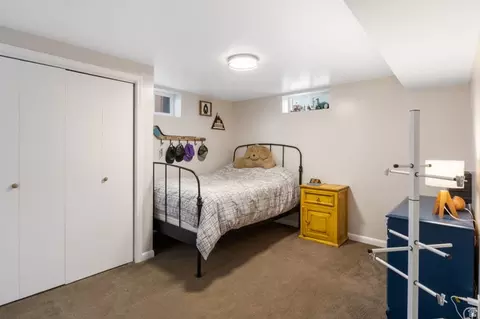 Bedroom - 271 E 1050 N, Bountiful, UT 84010 photo 3 of 4