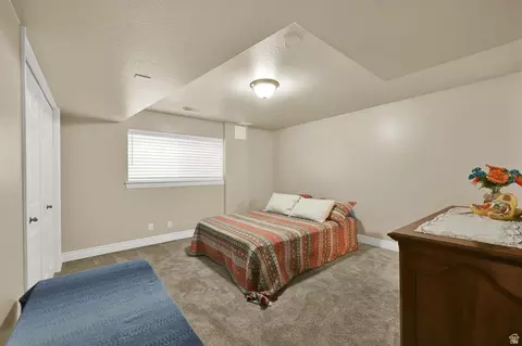 Bedroom - 2246 E Lincoln Ct, Holladay, UT 84124 photo 3 of 5