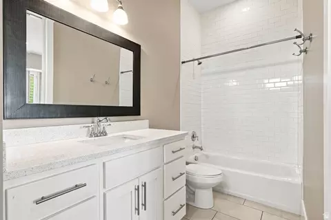 Bath - 2628 E Prairie Dr, Eagle Mountain, UT 84005 photo 4 of 9