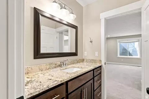 Bath - 2628 E Prairie Dr, Eagle Mountain, UT 84005 photo 8 of 9