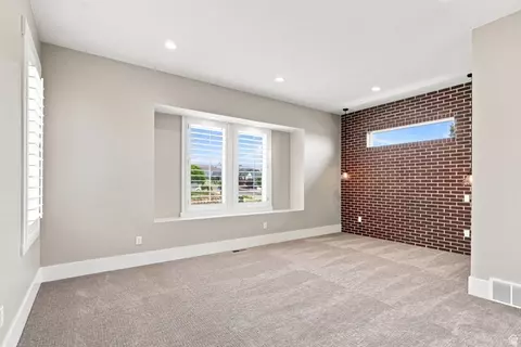 Living - 2628 E Prairie Dr, Eagle Mountain, UT 84005 photo 4 of 8