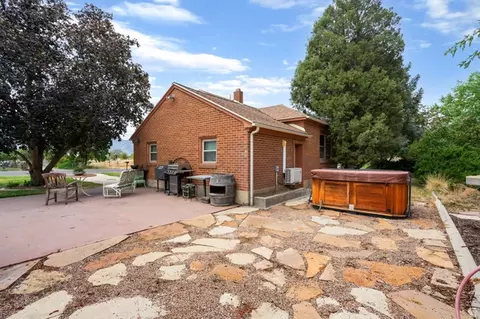 Exterior - 615 E Maple St, Mapleton, UT 84664 photo 7 of 9