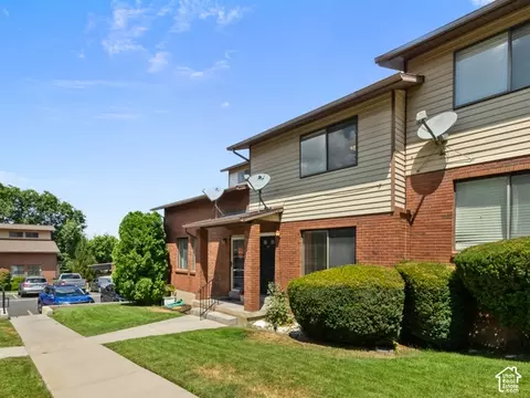1113 Country Hills Dr #B2, Ogden, UT 84403