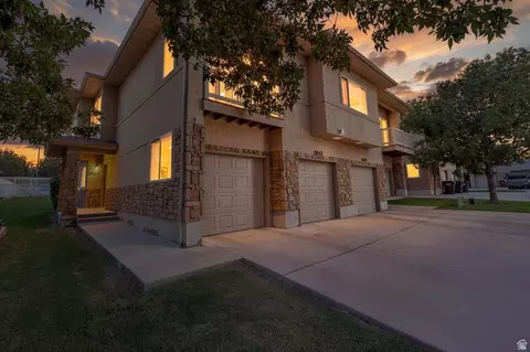 6643 W Ivy Gable Dr, West Jordan, UT 84081