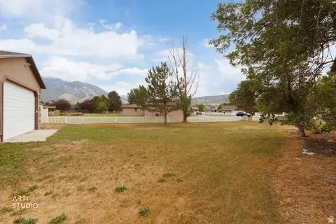 Exterior - 241 E 13275 S, Draper, UT 84020 photo 10 of 14
