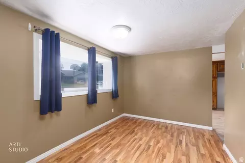Living - 241 E 13275 S, Draper, UT 84020 photo 10 of 10