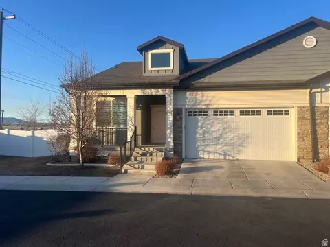 4786 W Furyk Ct, South Jordan, UT 84009