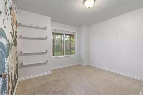 Bedroom - 41 E 2200 S, Bountiful, UT 84010 photo 3 of 5