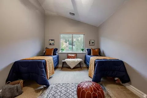 Bedroom - 1263 E Wild Maple Ct, Draper, UT 84020 photo 6 of 8