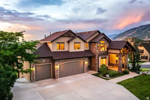 Exterior - 1263 E Wild Maple Ct, Draper, UT 84020 photo 11 of 12
