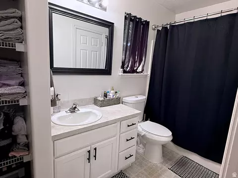 Bath - 1174 N 475 E, Ogden, UT 84404 photo 1 of 2