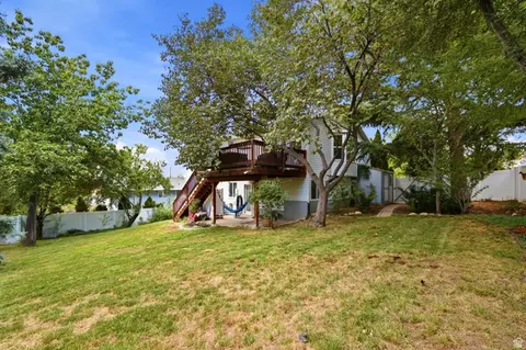 Exterior - 1112 Eagle Ridge Cir, Sandy, UT 84094 photo 4 of 6