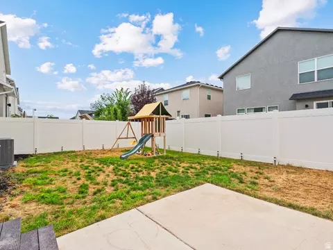 Exterior - 4210 E Center Point St N, Eagle Mountain, UT 84005 photo 2 of 4