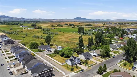 View/Area - 461 S 1200 W, Logan, UT 84321 photo 9 of 14