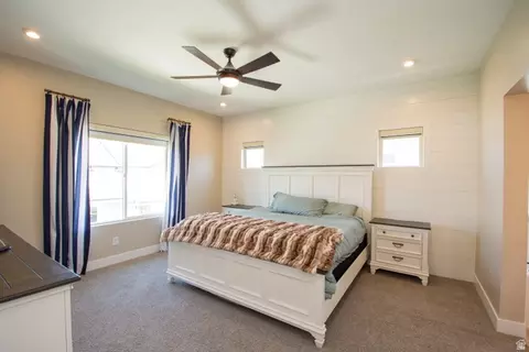 Bedroom - 3044 S Edgewater Ln W, Syracuse, UT 84075 photo 2 of 6