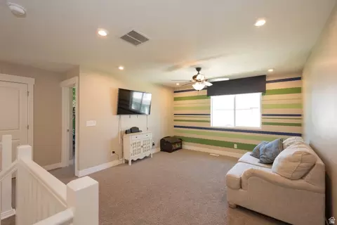 Entry Way - 3044 S Edgewater Ln W, Syracuse, UT 84075 photo 6 of 7