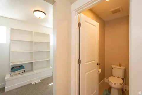 Entry Way - 3044 S Edgewater Ln W, Syracuse, UT 84075 photo 7 of 7