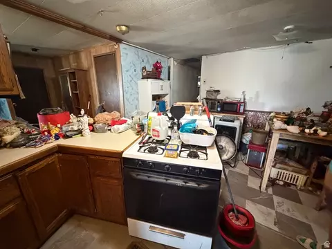 Kitchen - 213 N 8985 E, Gusher, UT 84026 photo 2 of 5