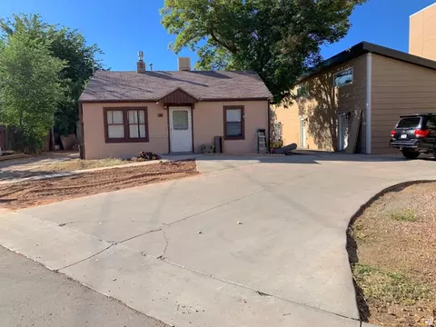 Exterior - 49 E Robertson Ln, Moab, UT 84532 photo 5 of 20