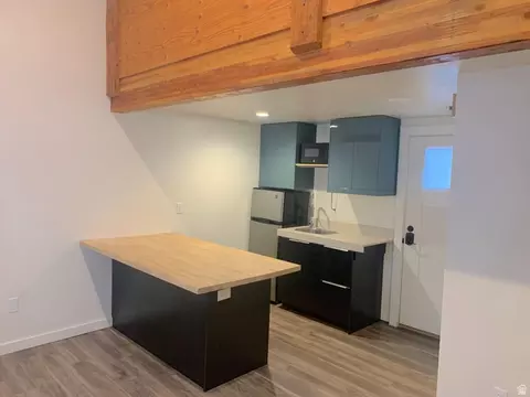 Kitchen - 49 E Robertson Ln, Moab, UT 84532 photo 2 of 3