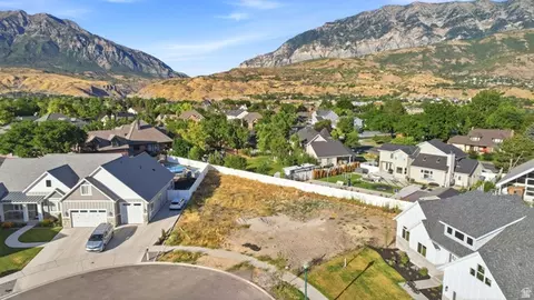 1030 E 20 N, Orem, UT 84097 photo 2