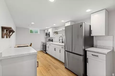Kitchen - 611 S 560 E, Orem, UT 84097 photo 4 of 5