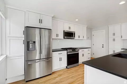 Kitchen - 611 S 560 E, Orem, UT 84097 photo 2 of 5