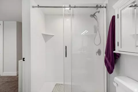 Bath - 611 S 560 E, Orem, UT 84097 photo 5 of 7