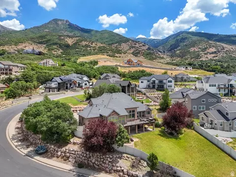 View/Area - 3150 E 25 S, Layton, UT 84040 photo 6 of 7