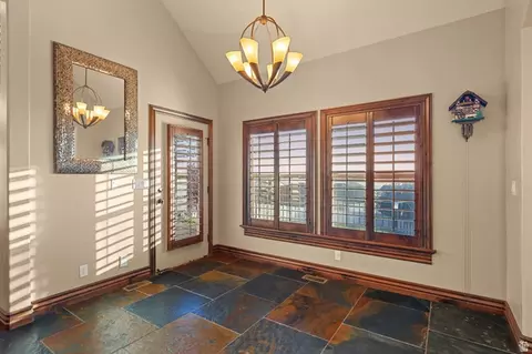 Entry Way - 3150 E 25 S, Layton, UT 84040 photo 5 of 9